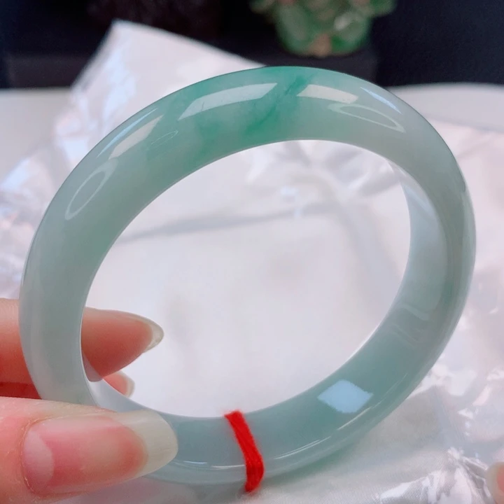 未镶嵌手镯翡翠56圈