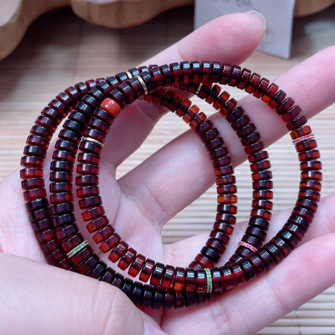 蜜蜡未镶嵌手串多样性发其中一个