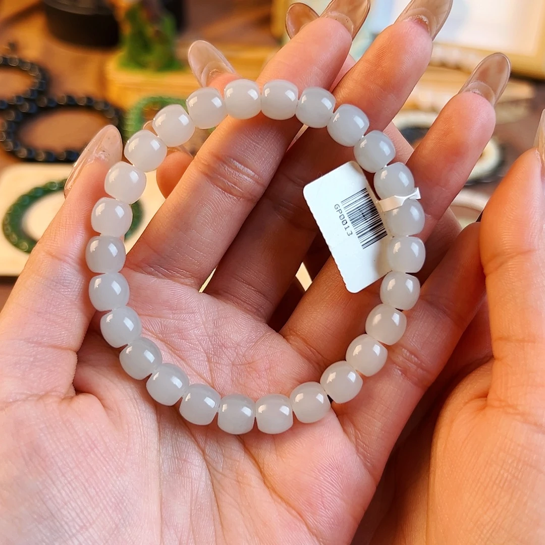 和田玉未镶嵌手串