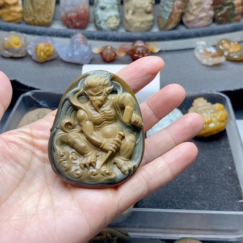 【闪购商品】定制石英质玉吊坠未镶嵌