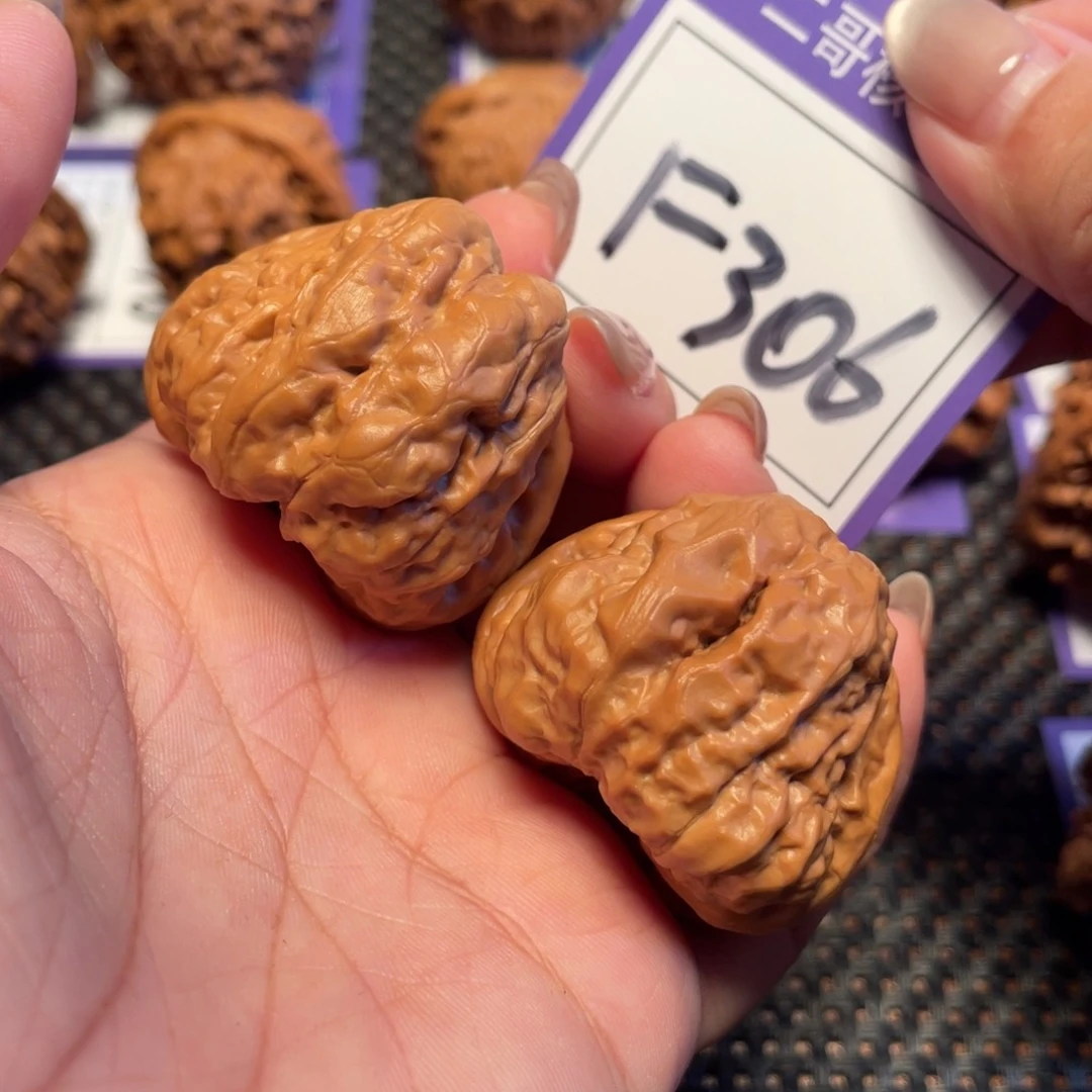 文玩核桃吊坠306号蛤蟆39