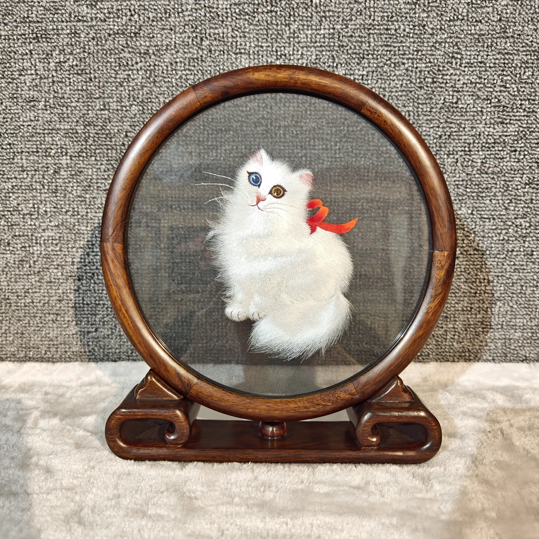 20cm直径精工苏绣双面绣艺术摆台（反书卷）