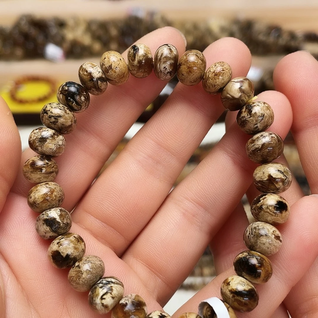 未镶嵌琥珀裸石九70327