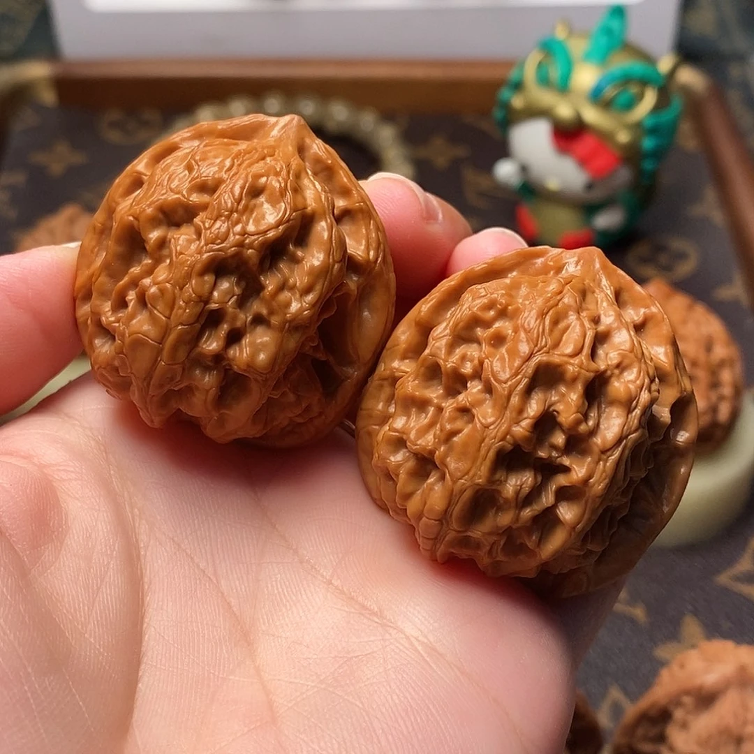 桃核把件全品梨木台39尺