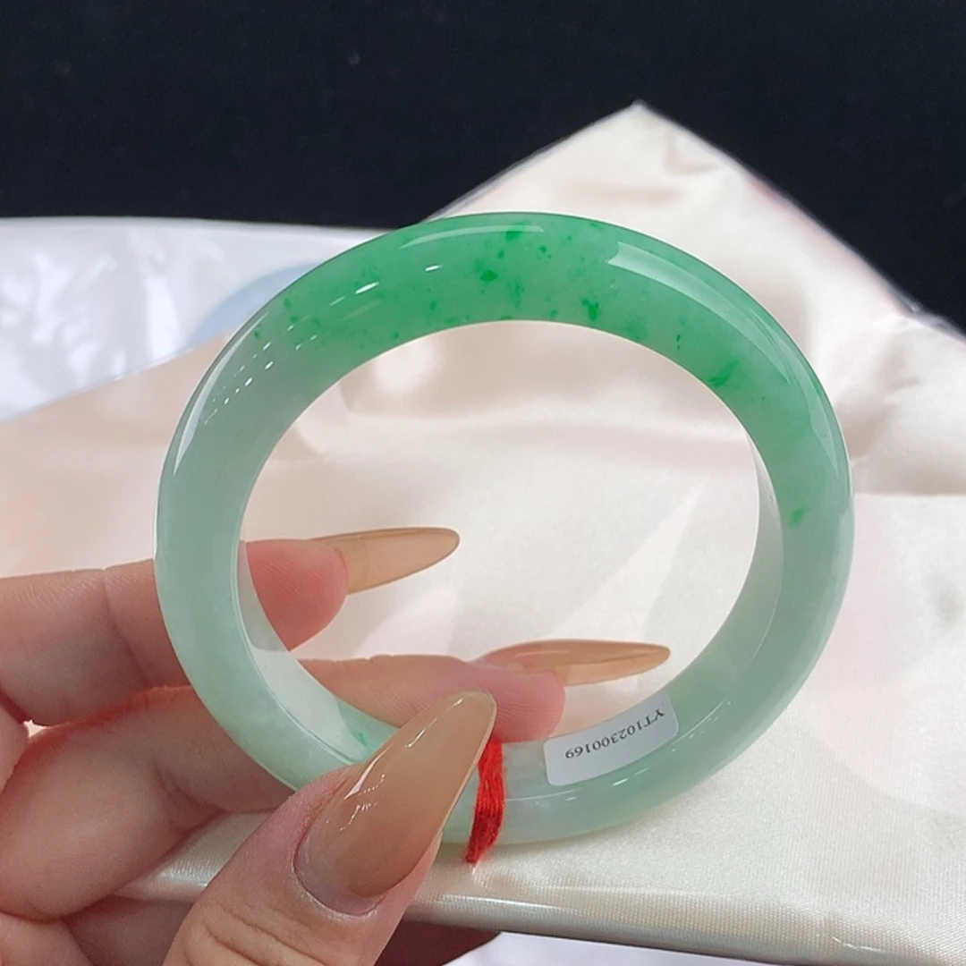 【闪购商品】未镶嵌手镯翡翠54/55