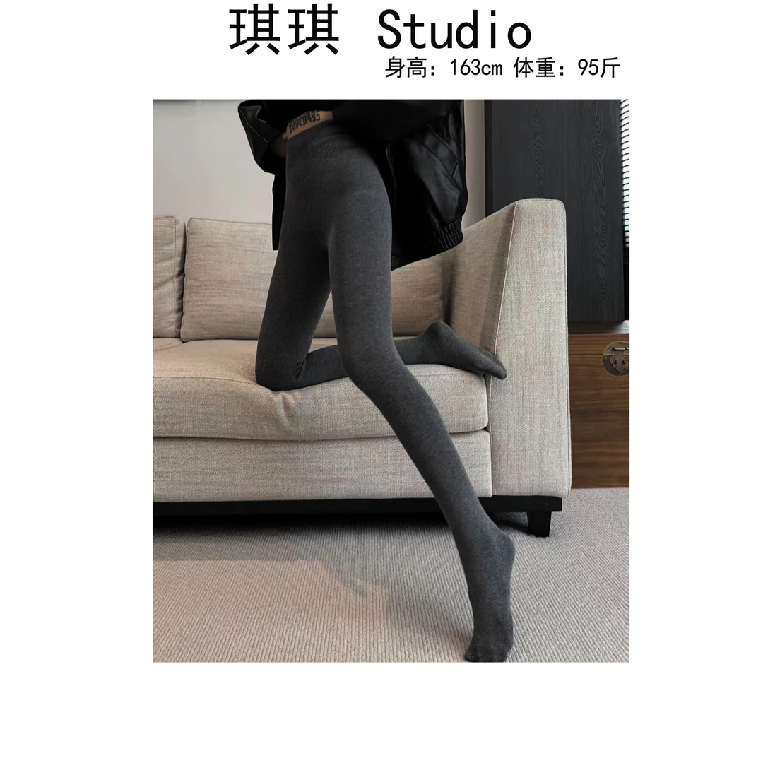 《琪琪家》秋冬季新款提臀保暖舒适亲肤显瘦减龄女士魔法袜0793-B