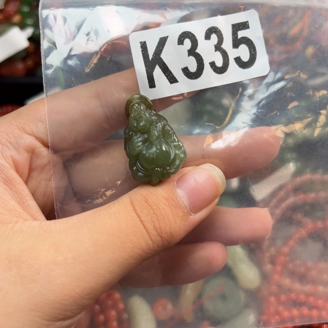 和田玉未镶嵌珠宝奇石