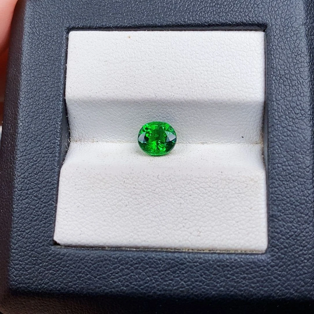 石榴石（沙弗莱）裸石未镶嵌1.25ct