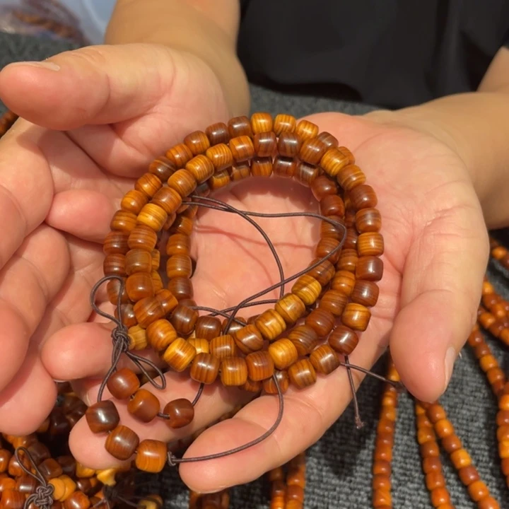 柏木（崖柏）0.8*108老型手链