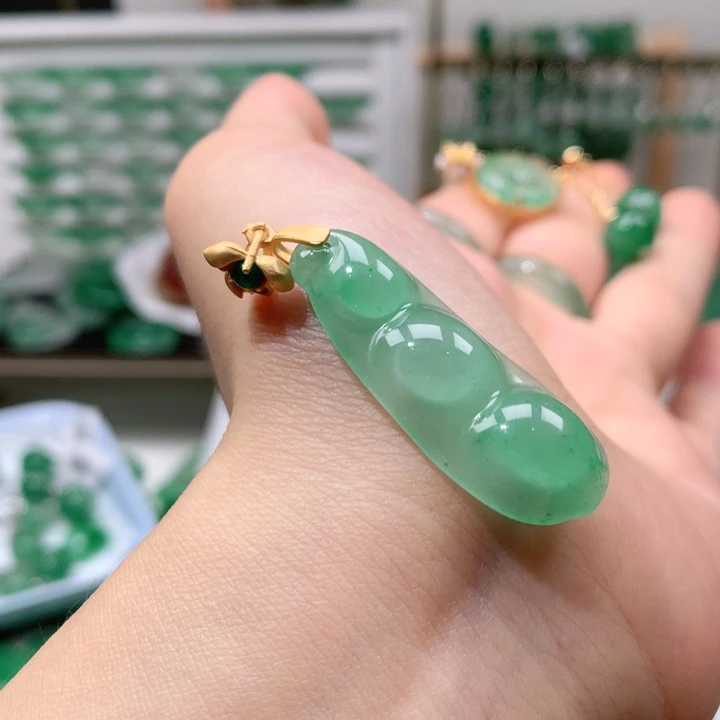 石英质玉银S925镶嵌颈饰