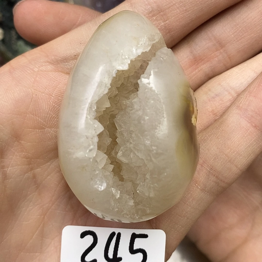玛瑙/玉髓未镶嵌玛瑙摆件