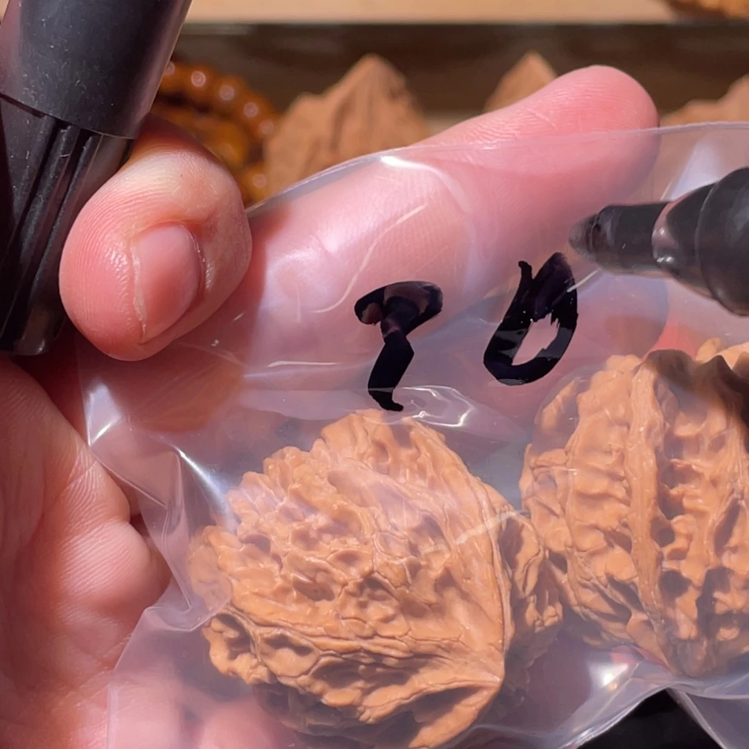 文玩核桃把件小****05989999999