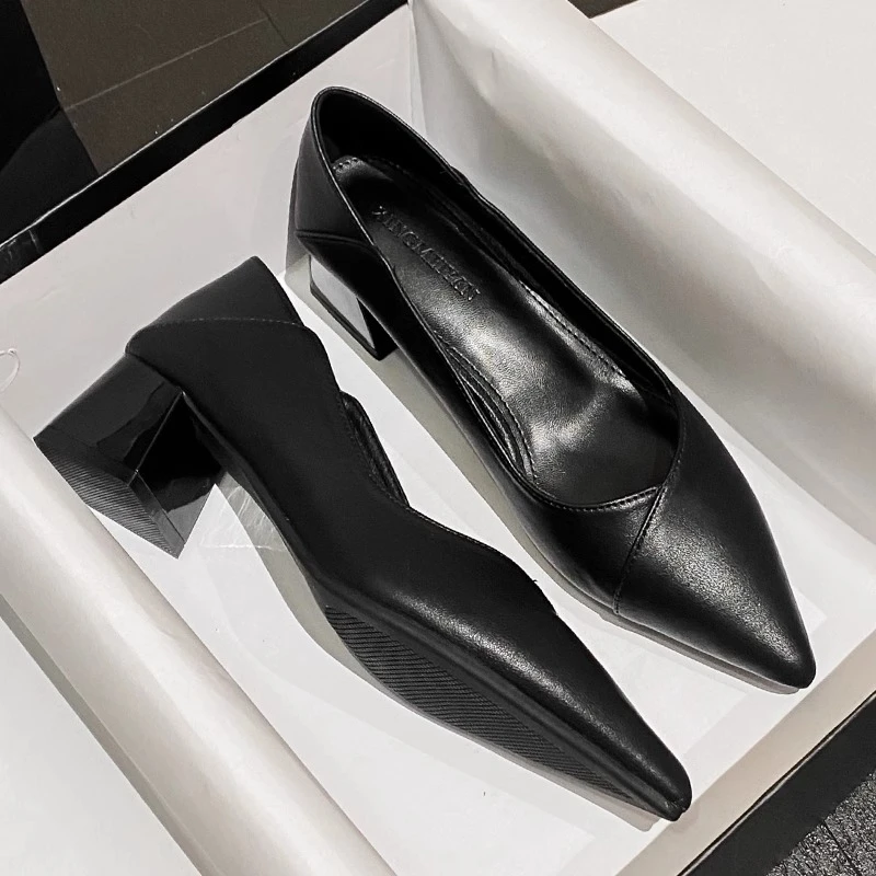 米兰【设计师】驭瑛☆跟高4.5CM/2025新款浅口单鞋牛皮粗跟工作鞋女