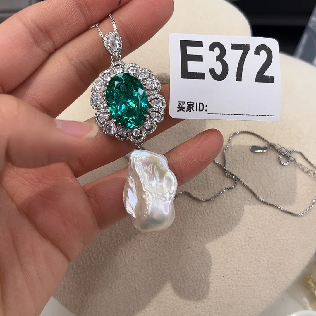 合金耳饰淡水珍珠