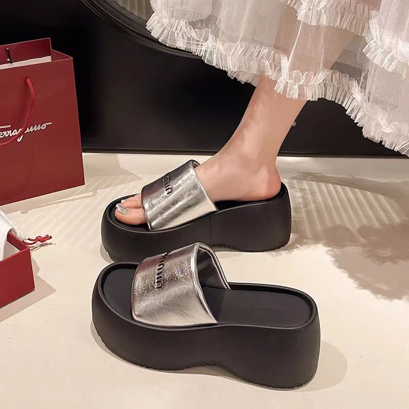 芭莎家312夏季百搭厚底凉拖