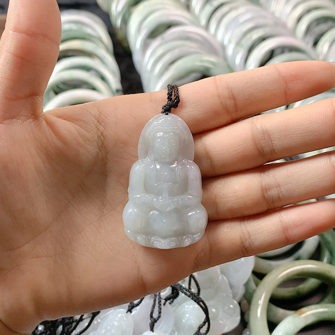 【闪购商品】颈饰未镶嵌翡翠观音