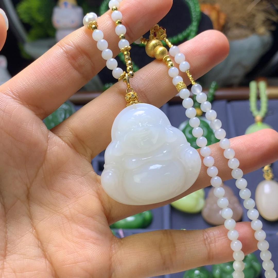 和田玉未镶嵌颈饰