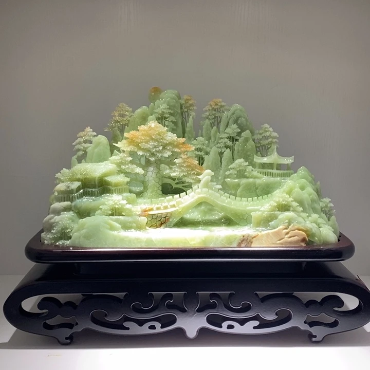 未镶嵌蛇纹石玉（覆膜）珠宝奇石