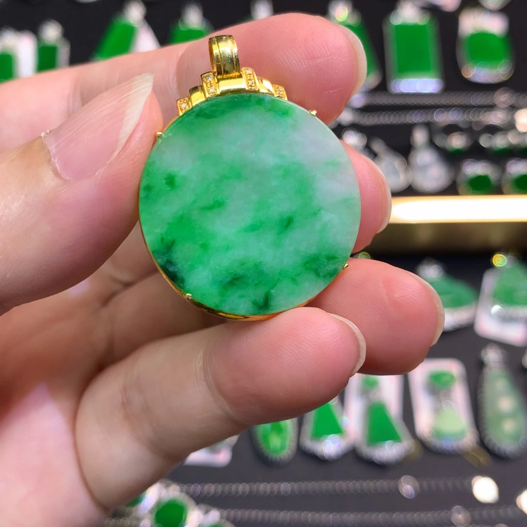 翡翠18K金镶嵌吊坠(不含链)有石纹