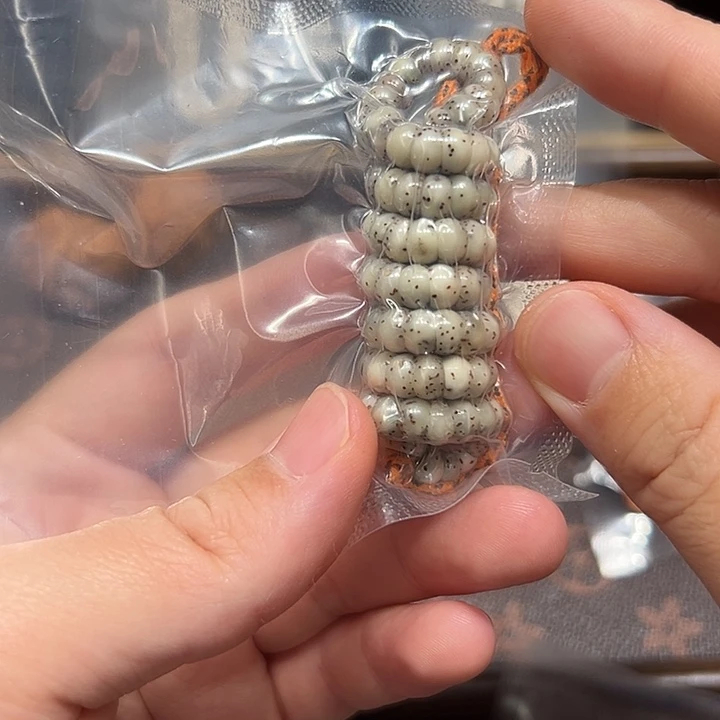 玬***唲吊坠星月菩提糯冰大肠