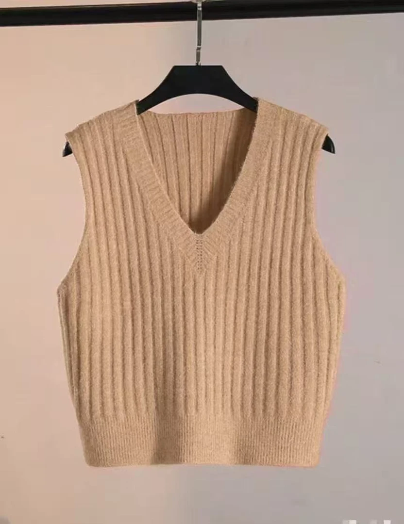 2大码简约V领背心叠穿针织马甲女纯色显瘦休闲针织棉坎肩女装