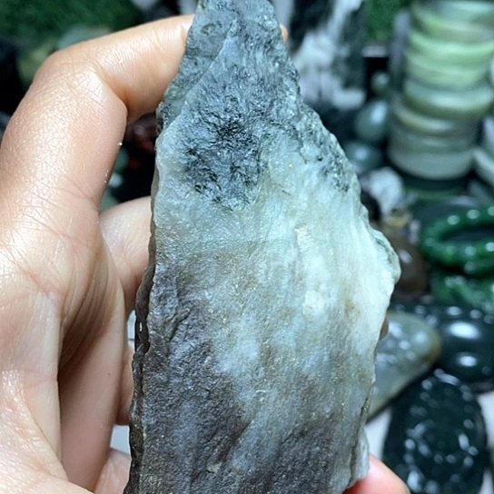 未镶嵌独山玉珠宝半成品