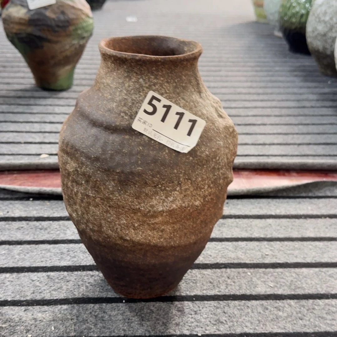 雨****景德镇高温花瓶景德镇高温花瓶编码5111高28口8默认无孔