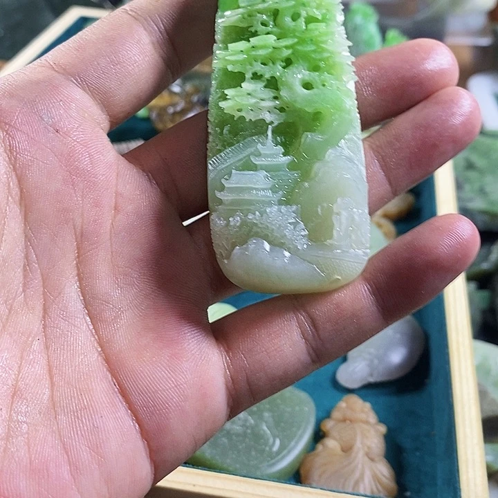 和田玉（糖玉）未镶嵌珠宝半成品我***你