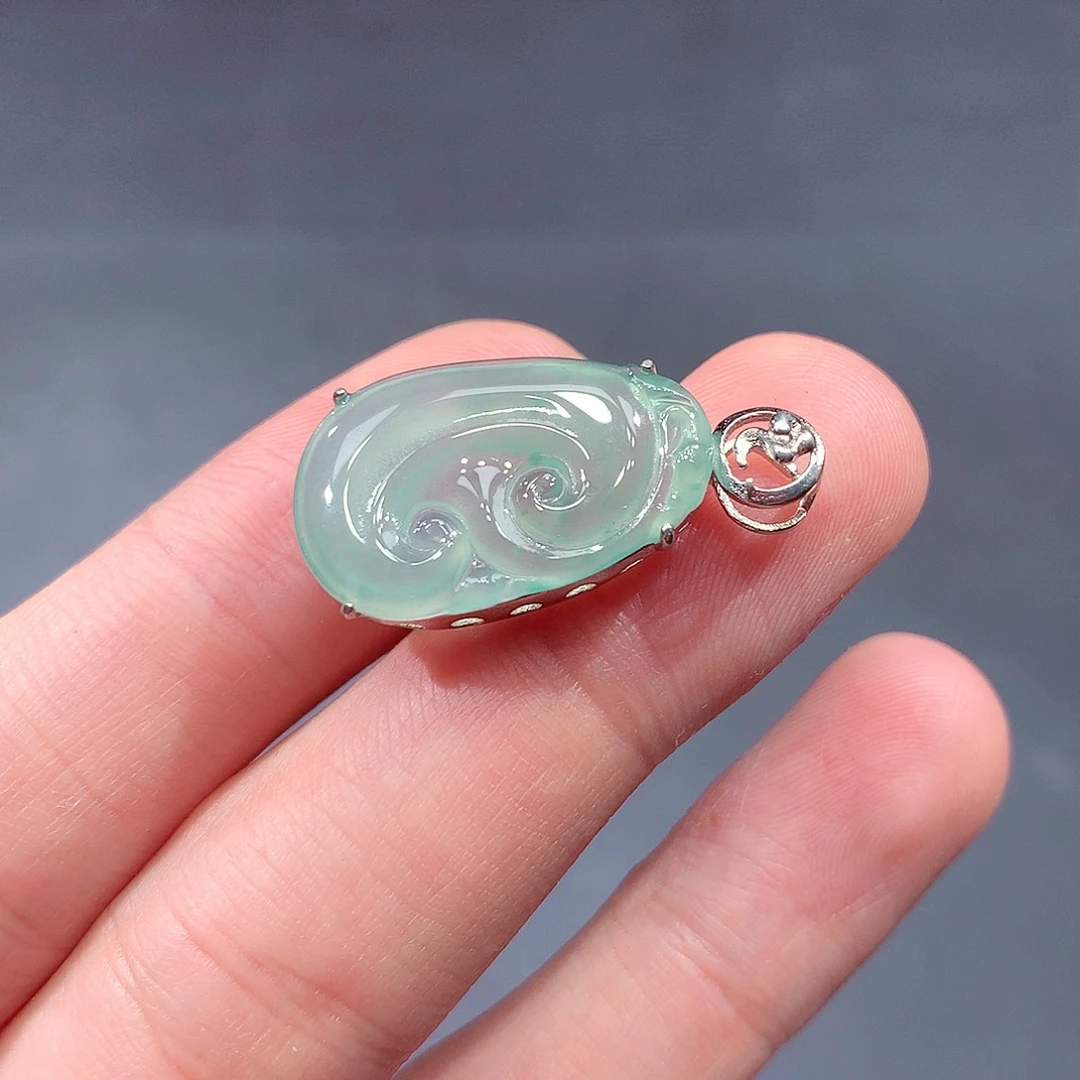 翡翠戒指未镶嵌翡翠