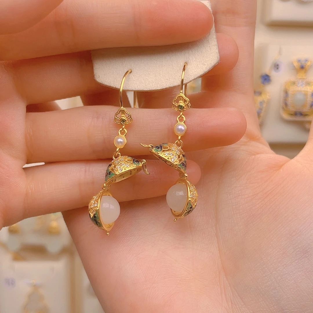 和田玉耳饰银S925镀金镶嵌