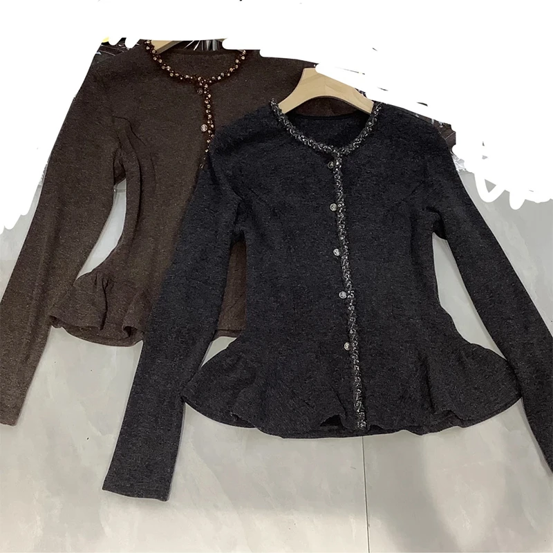 2025年早秋新款韩版时尚单排扣针织衫女小众洋气复古高级感上衣潮