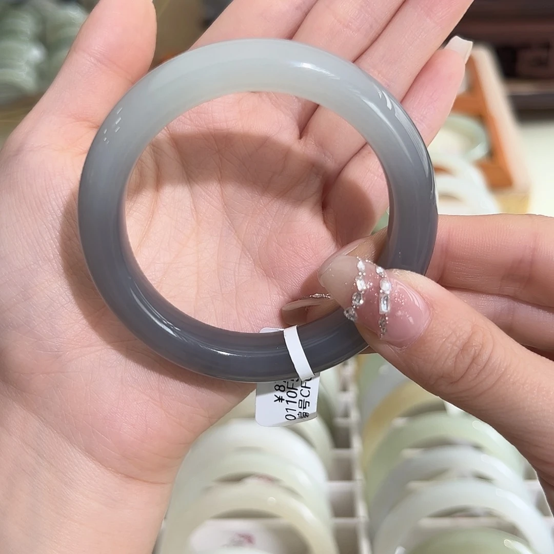 和田玉手镯未镶嵌55