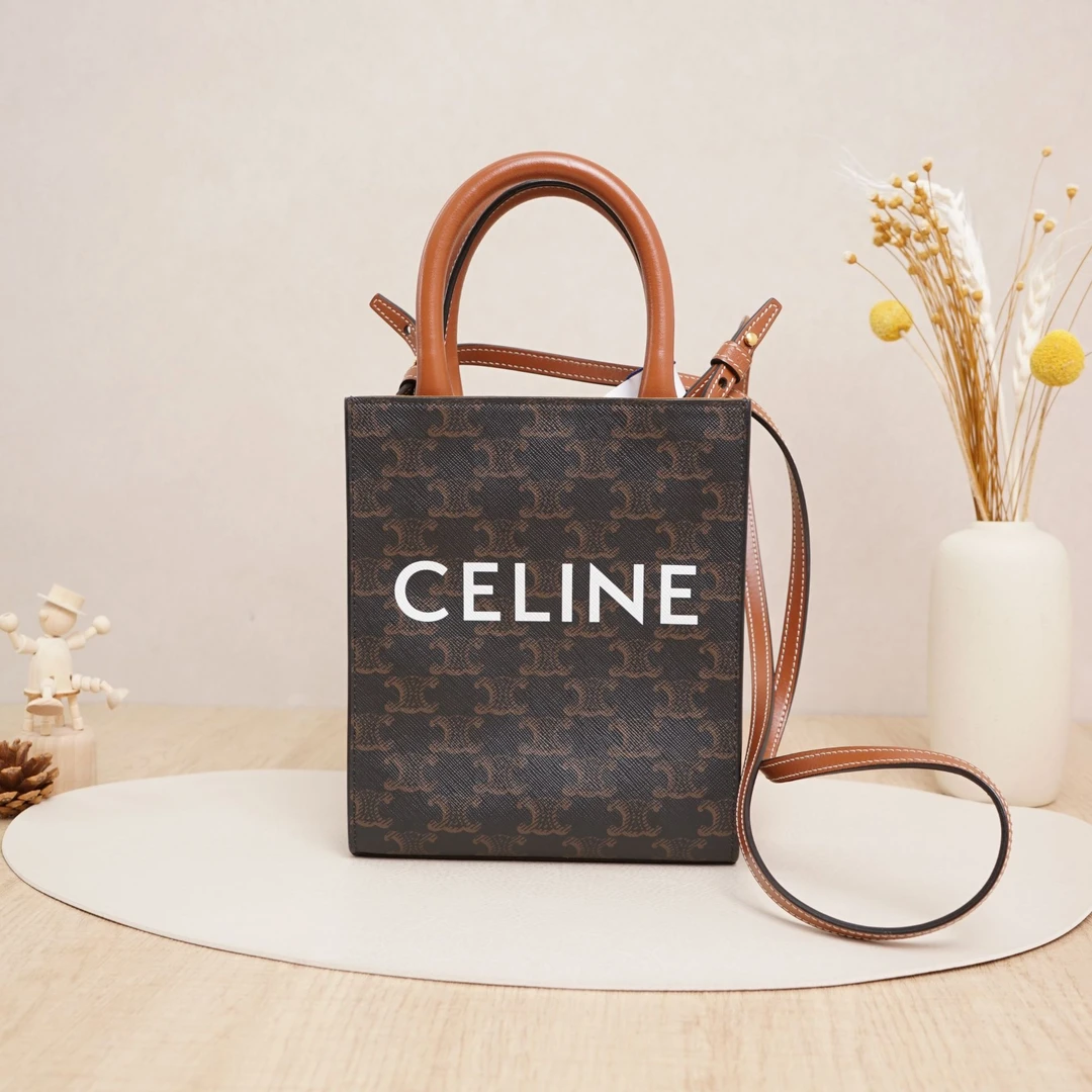 95新 Celine/思琳 赛琳琴谱包mini老花/肩带DS024768