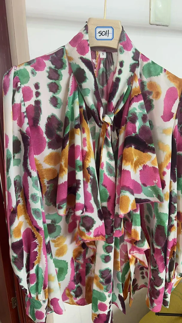 2025新款春夏季花卉浪漫优雅气质度假风大码薄款上衣S011