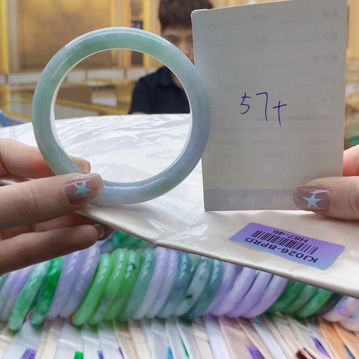 翡翠手镯未镶嵌vgh