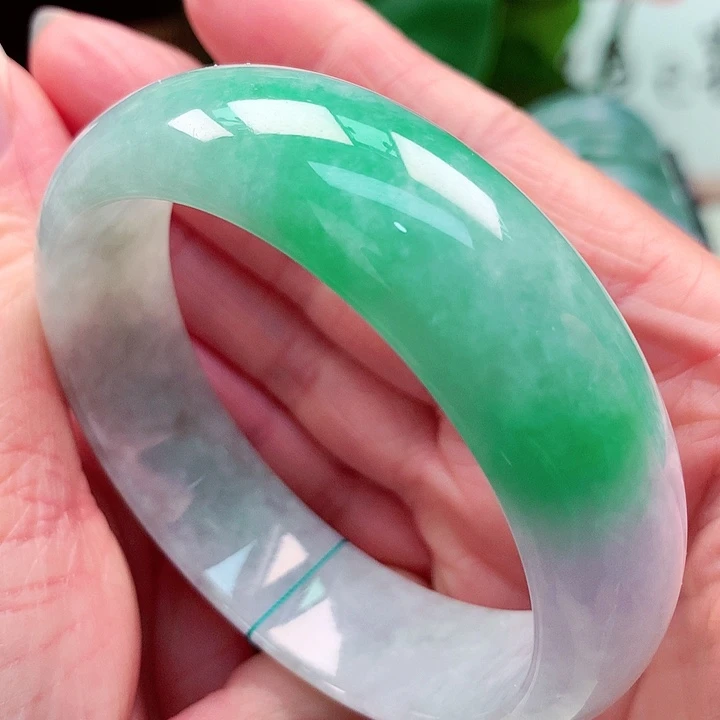 翡翠未镶嵌手镯天然翡翠手镯