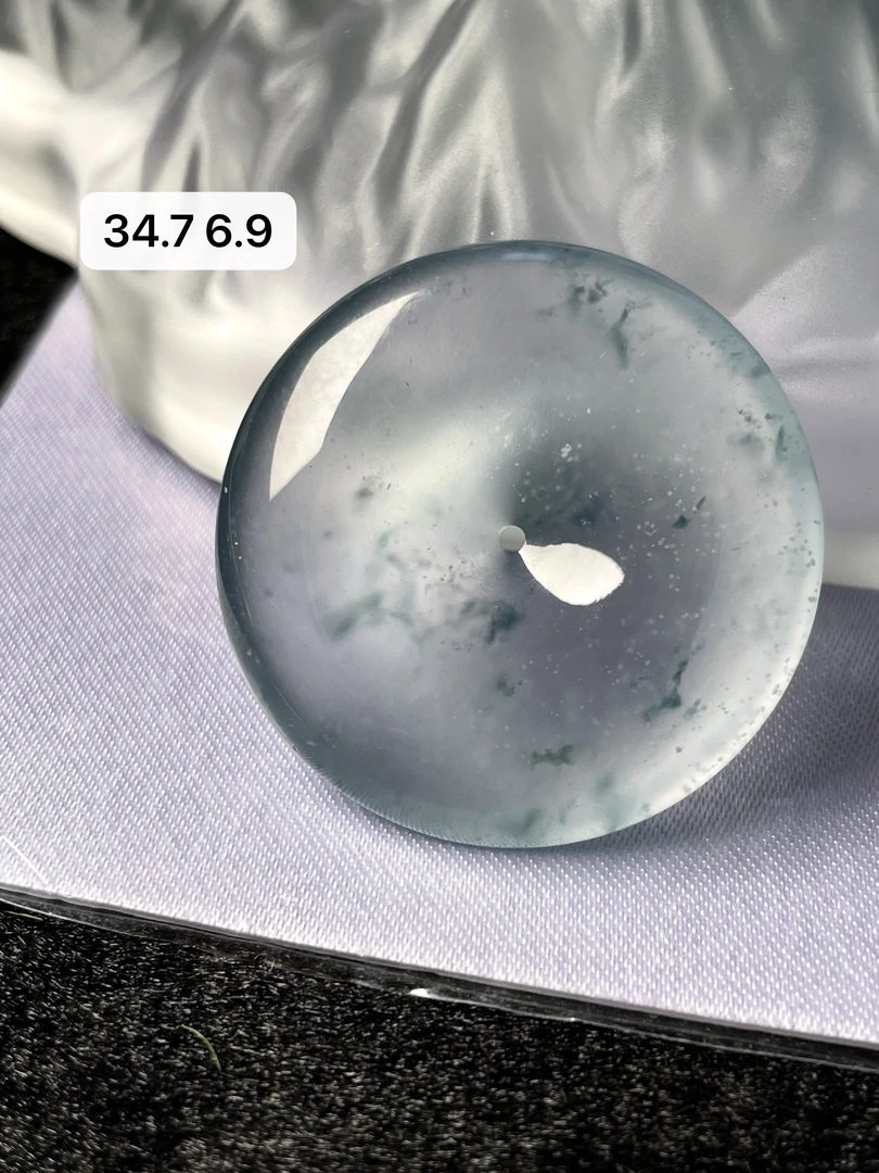 天然a货缅甸翡翠玻璃种飘蓝花大平安扣吊坠