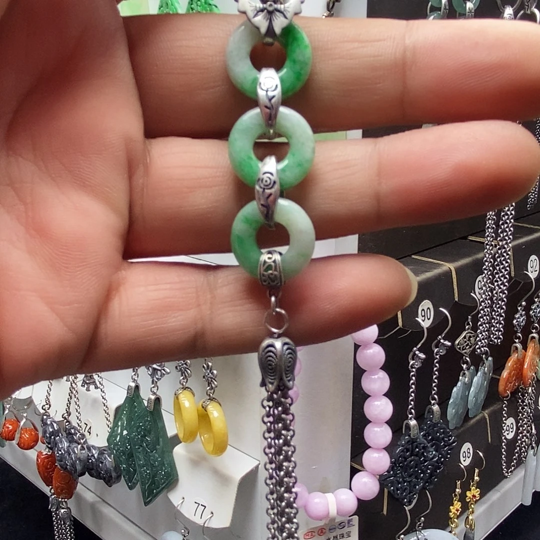 辣***啦翡翠银S925镶嵌耳饰品质珠宝