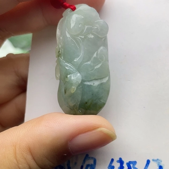 翡翠未镶嵌颈饰天然翡翠