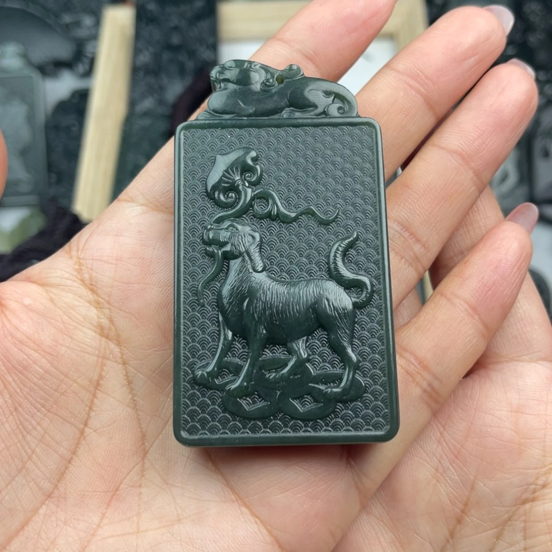 和田玉颈饰未镶嵌伟*