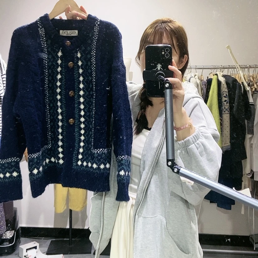 【闪购商品】蓝色外套