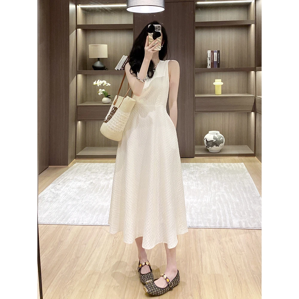 连衣裙轻奢白色夏季复古印花长款显瘦法式长裙无袖