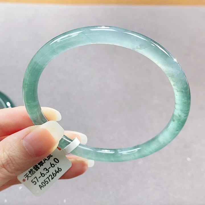 【闪购商品】未镶嵌手镯翡翠