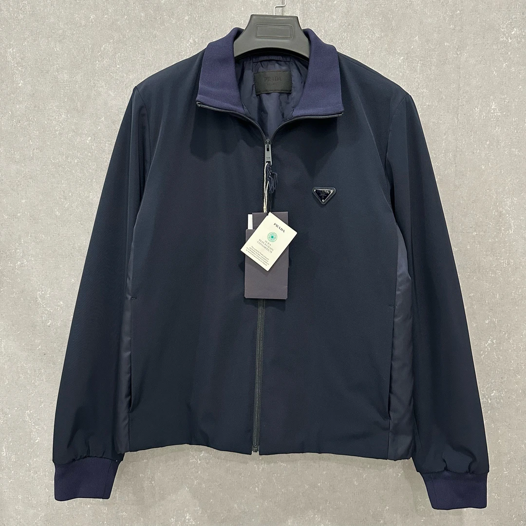 未使用 Prada/普拉达 深蓝色拉链外套48码006582