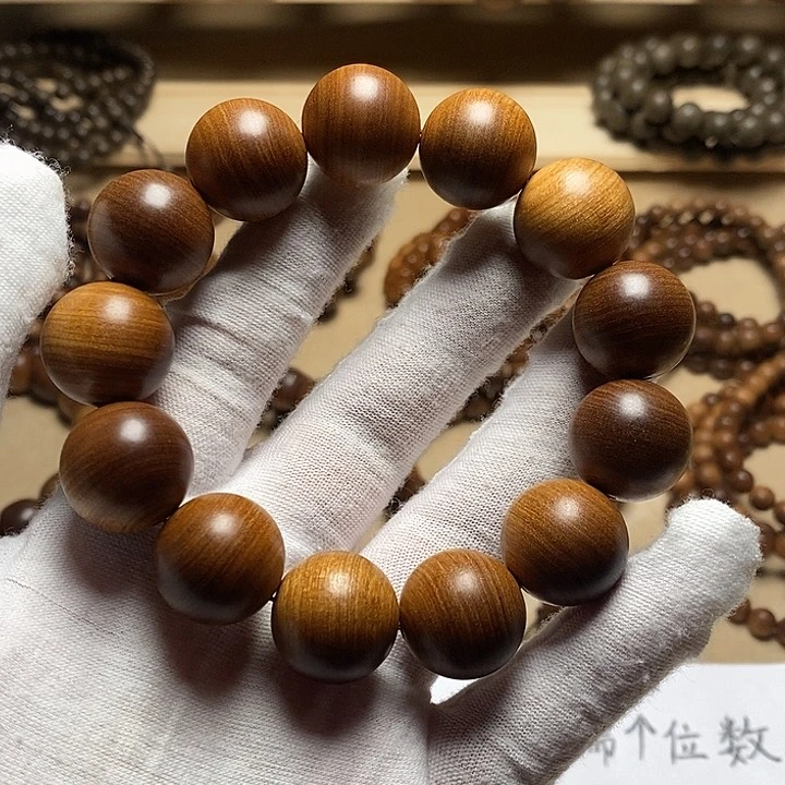 檀香木其他?**君1.8圆珠手串