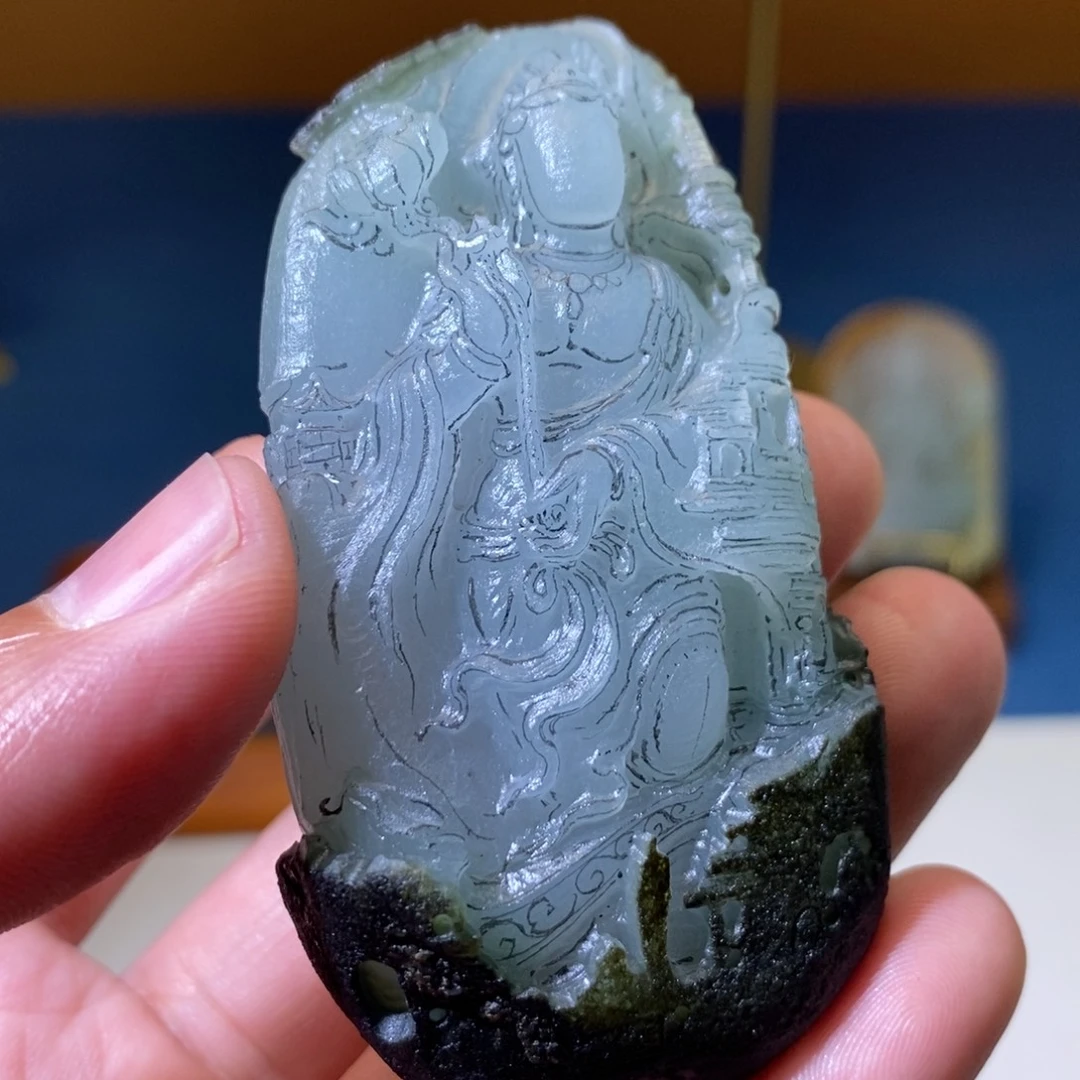 虎***妈定制翡翠未镶嵌翡翠