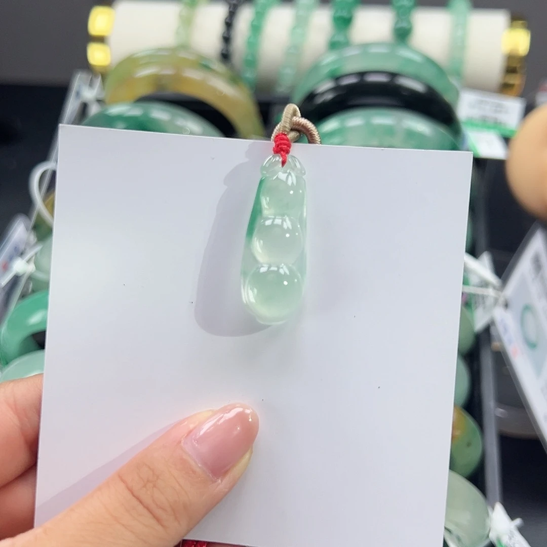 未镶嵌手镯石英质玉