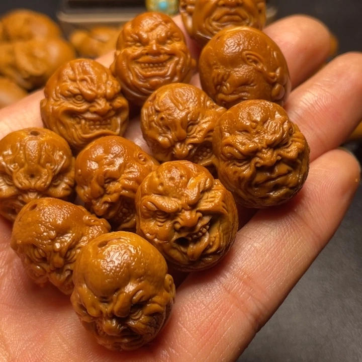 橄榄核吊坠橄榄树，我是一个很