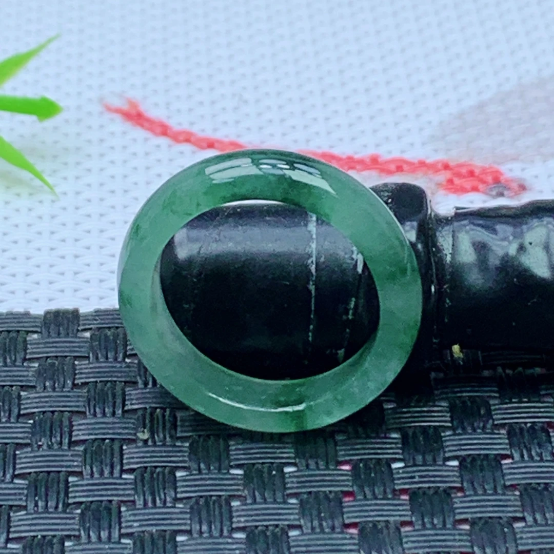 缅甸天然A货翡翠  冰飘花素面玉戒圈戒指 内径17.5mm 编号1774