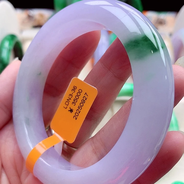 翡翠未镶嵌手镯翡翠